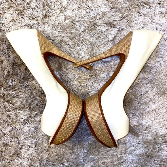 Heels - Picture 3 of 9